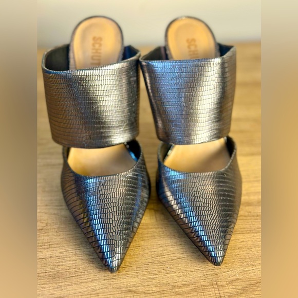 SCHUTZ Quereda Women’s Silver Metallic Heeled Leather Sole Mules Size 9B - Picture 1 of 12